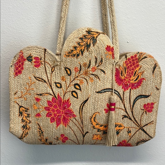 Antik Kraft Tan Floral 🌺 Shoulder Bag | 100% Jute | Magnetic Closure ✨ - Picture 11 of 11